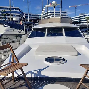 Mar Y Pepa Bateau-hôtel