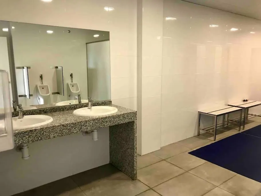 Cozy Boat Hotel In Barcelona & Ac & Wifi & Parking Sant Adria de Besos Botel